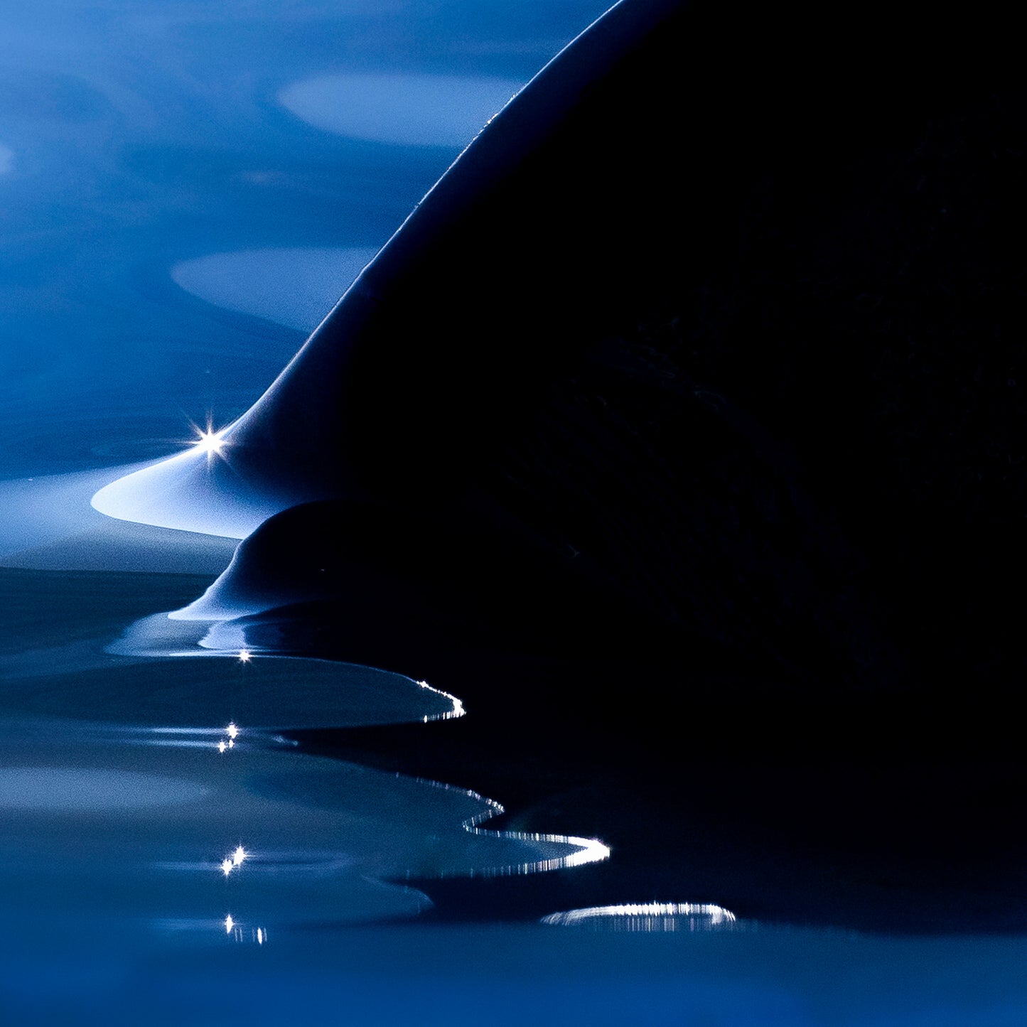 Glide And Gleam